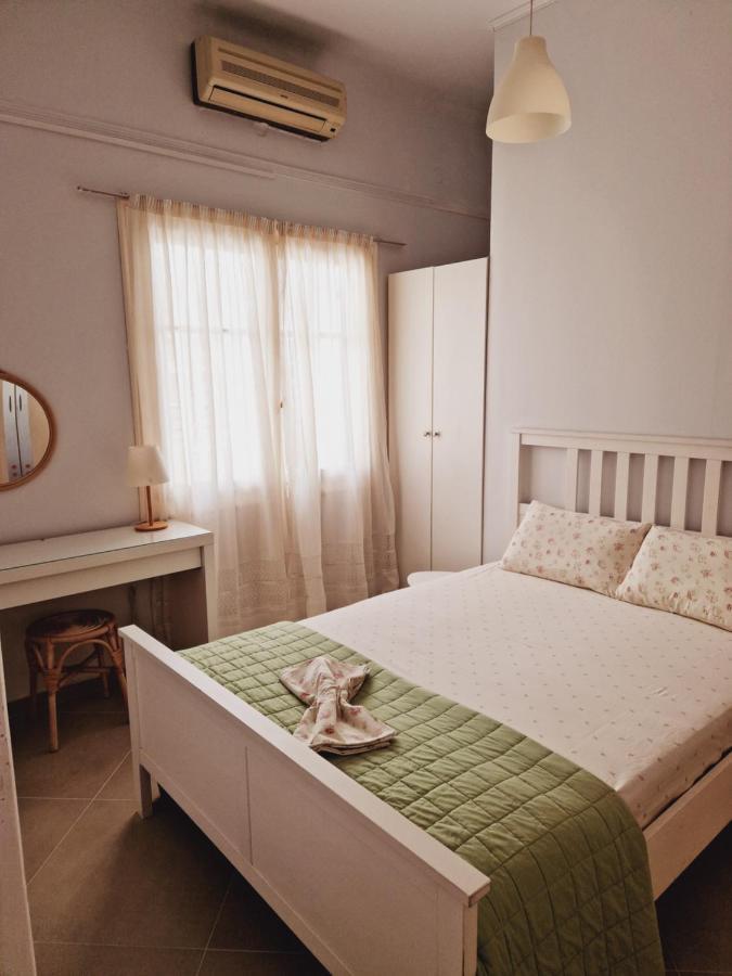 Saronic View Apartment Galatas  Exterior photo
